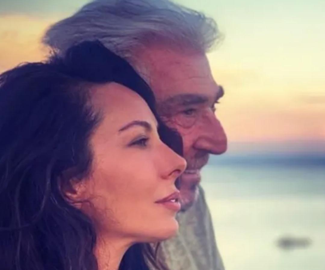 Zeynep Özyağcılar'ın paylaşımı