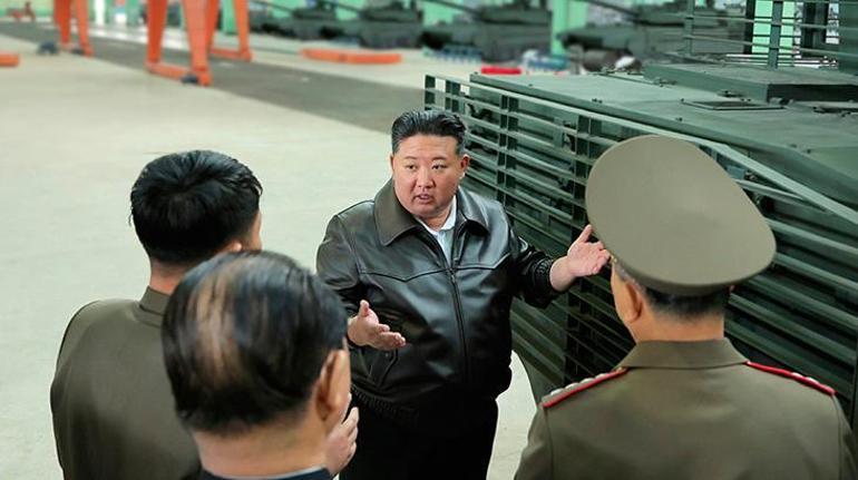 Kuzey Kore lideri Kim tank fabrikasını gezdi, daha fazla üretim talimatı verdi