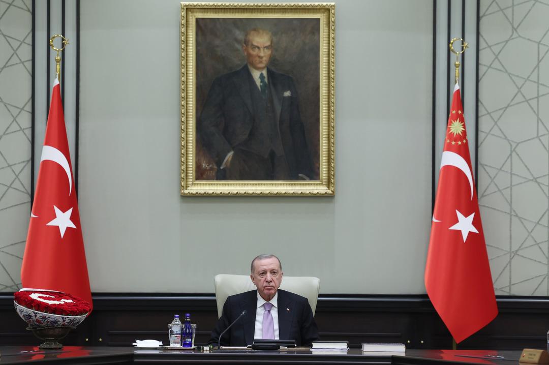 Bahçeli'nin Çiçeği