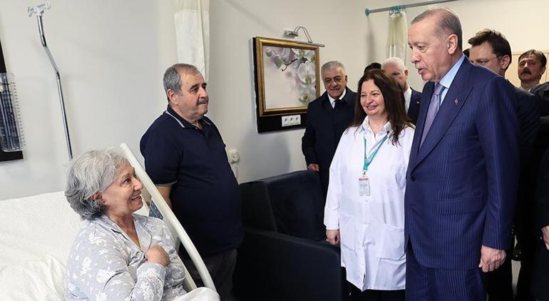 Cumhurbaşkanı Erdoğandan açılışını yaptığı hastanedeki hastalara sürpriz ziyaret