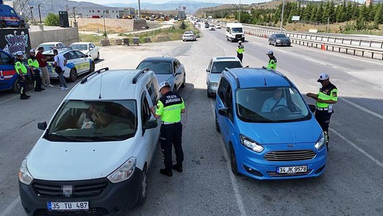 Kurban Bayramı trafiği başladı: 43 ilde geçiş noktalarında radar ve dronlu tedbir